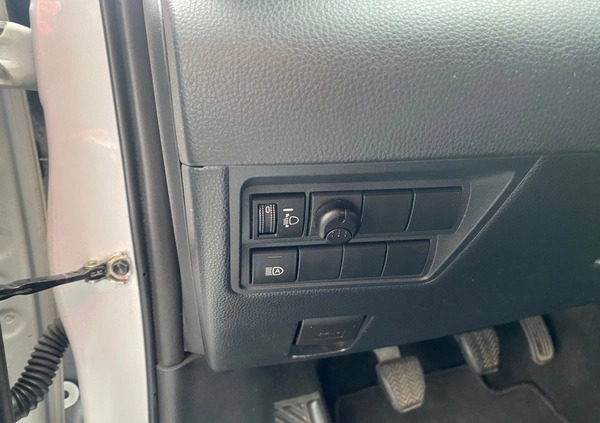 Toyota Yaris cena 67500 przebieg: 88613, rok produkcji 2022 z Szczuczyn małe 232
